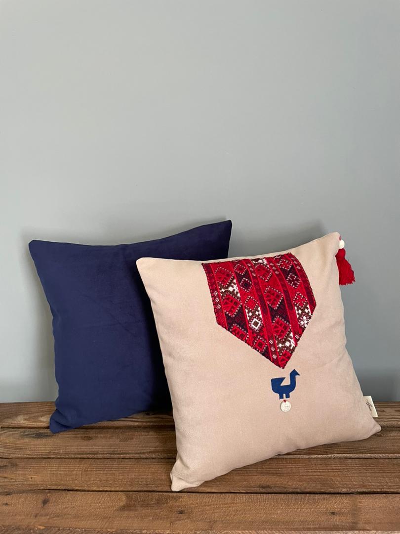 Hand-Crafted Heritage Cushion – Design 1002