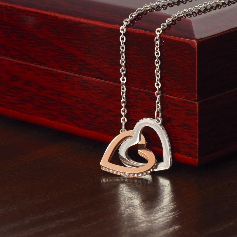 Golden and Vintage Interlocking Hearts Necklace – A Symbol of Love & Connection
