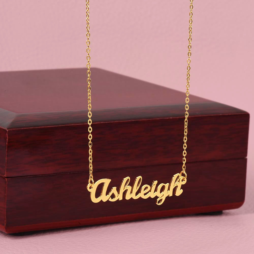 Golden and Vintage Elegant Custom Name Necklace – A Timeless Personalized Gift