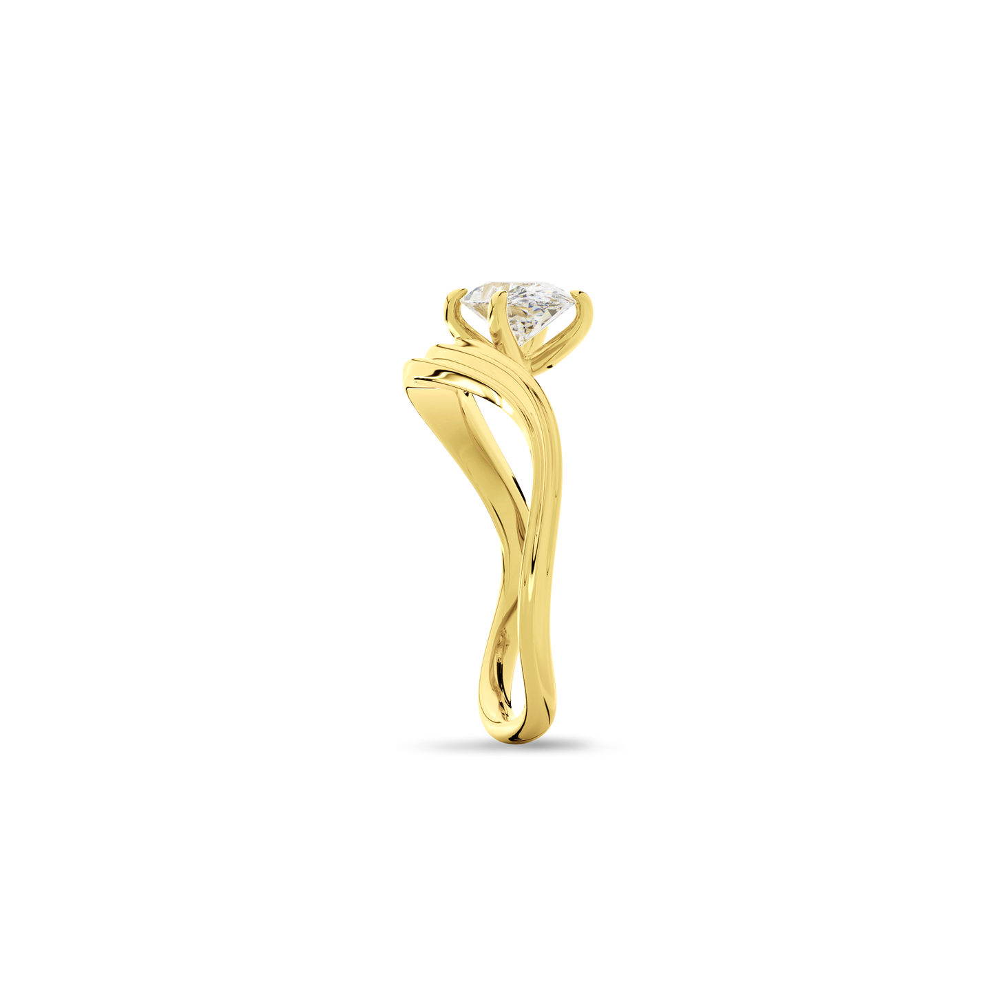 Oval  Luna Curve Ring in Yellow Gold