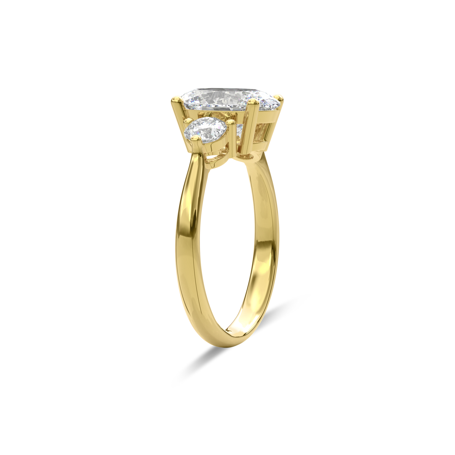 Daphnis Three Stones Engagement Ring Oval•Yellow Gold