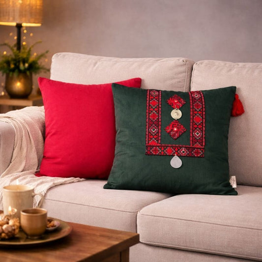 Hand-Crafted Heritage Cushion – Design 1005