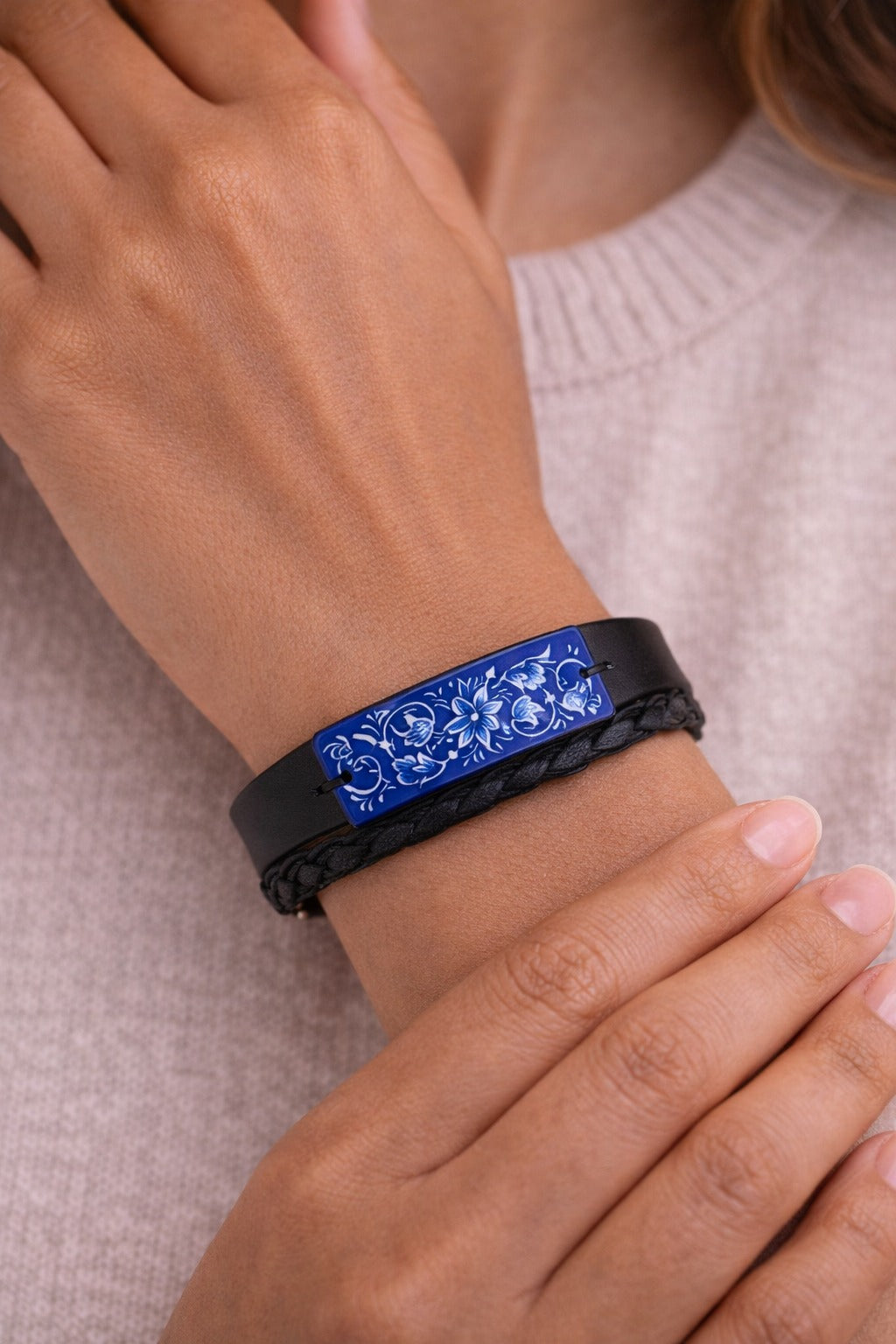 Minakari Leather Bracelet Design 1005