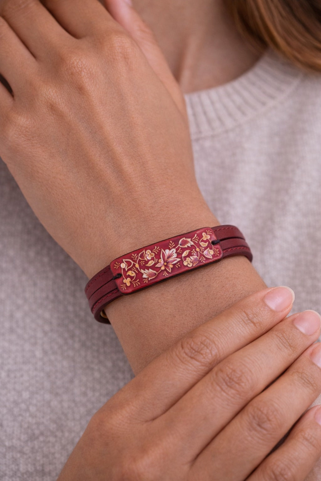 Minakari Leather Bracelet Design 1009