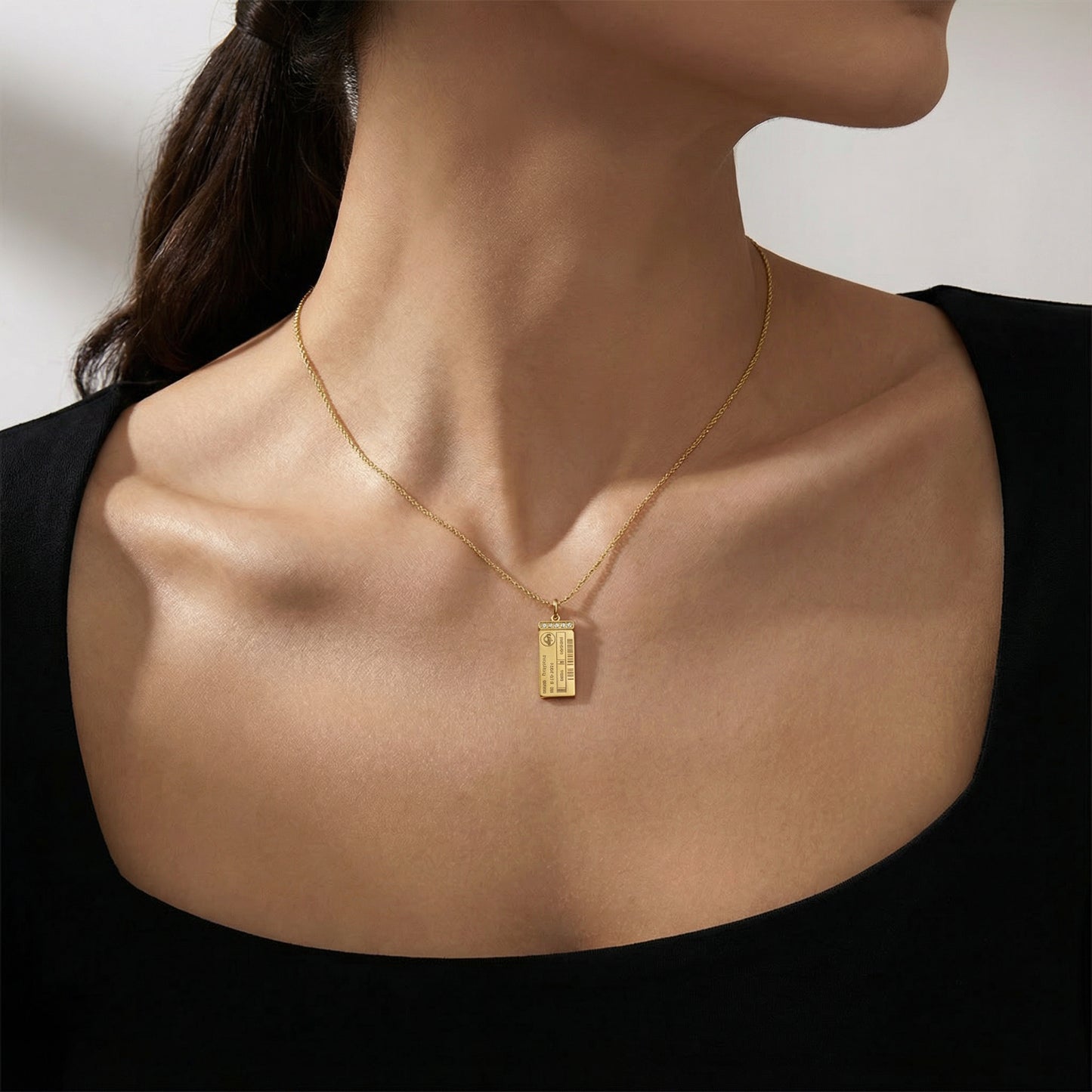 Luxe Woman Boarding Ticket Necklace SN003H
