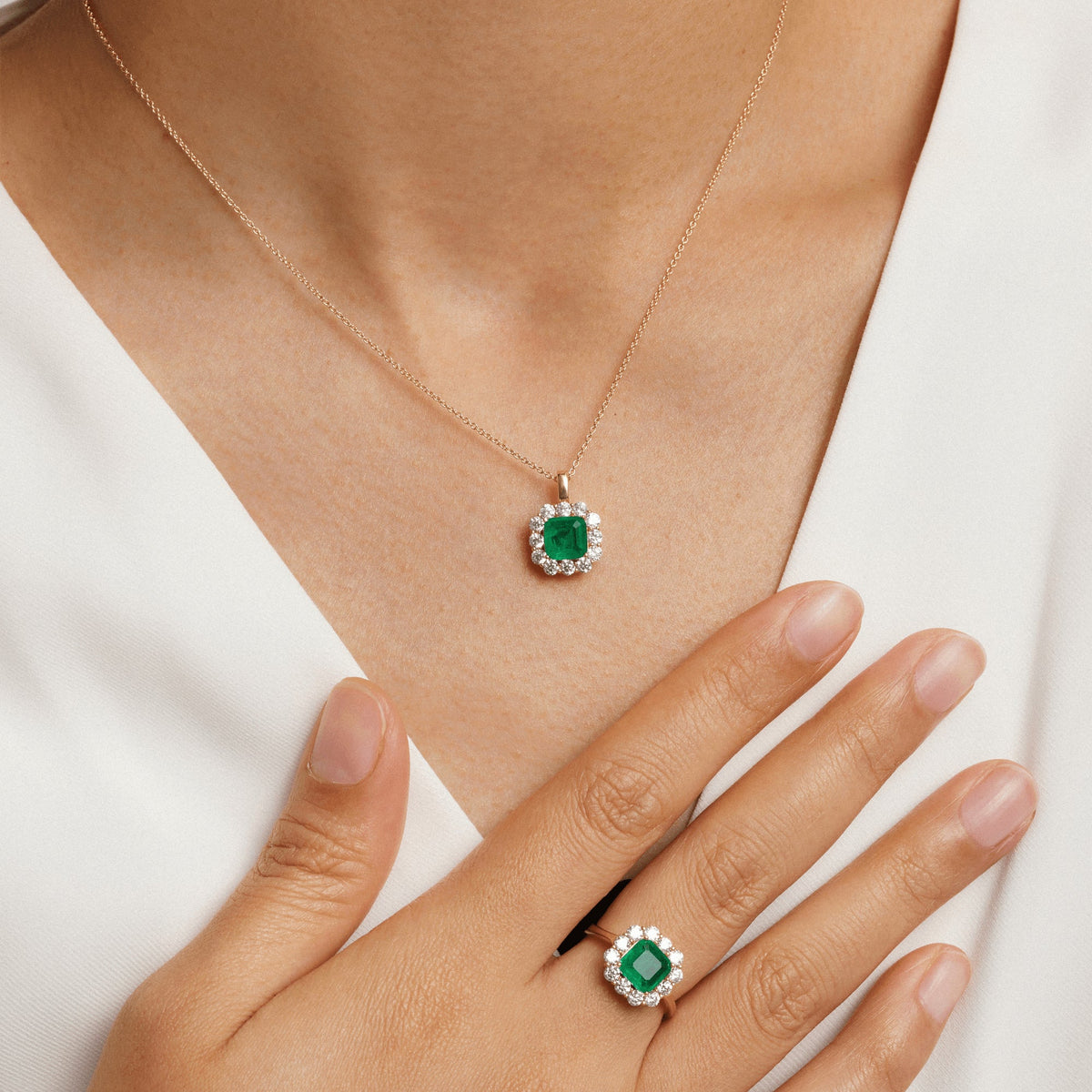 Envy- Emerald Princess Necklace